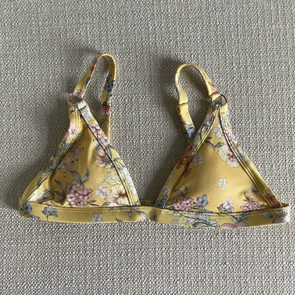 LA Hearts PacSun yellow floral bikini top medium